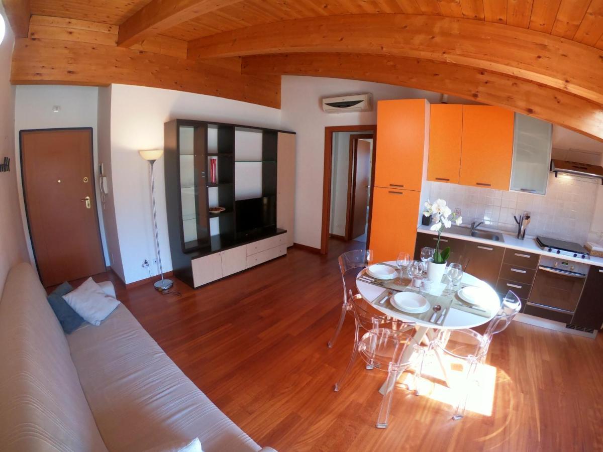 Апартаменти Attico Petfriendly Con Terrazzo, Via Del Borgo Монтезільвано Екстер'єр фото
